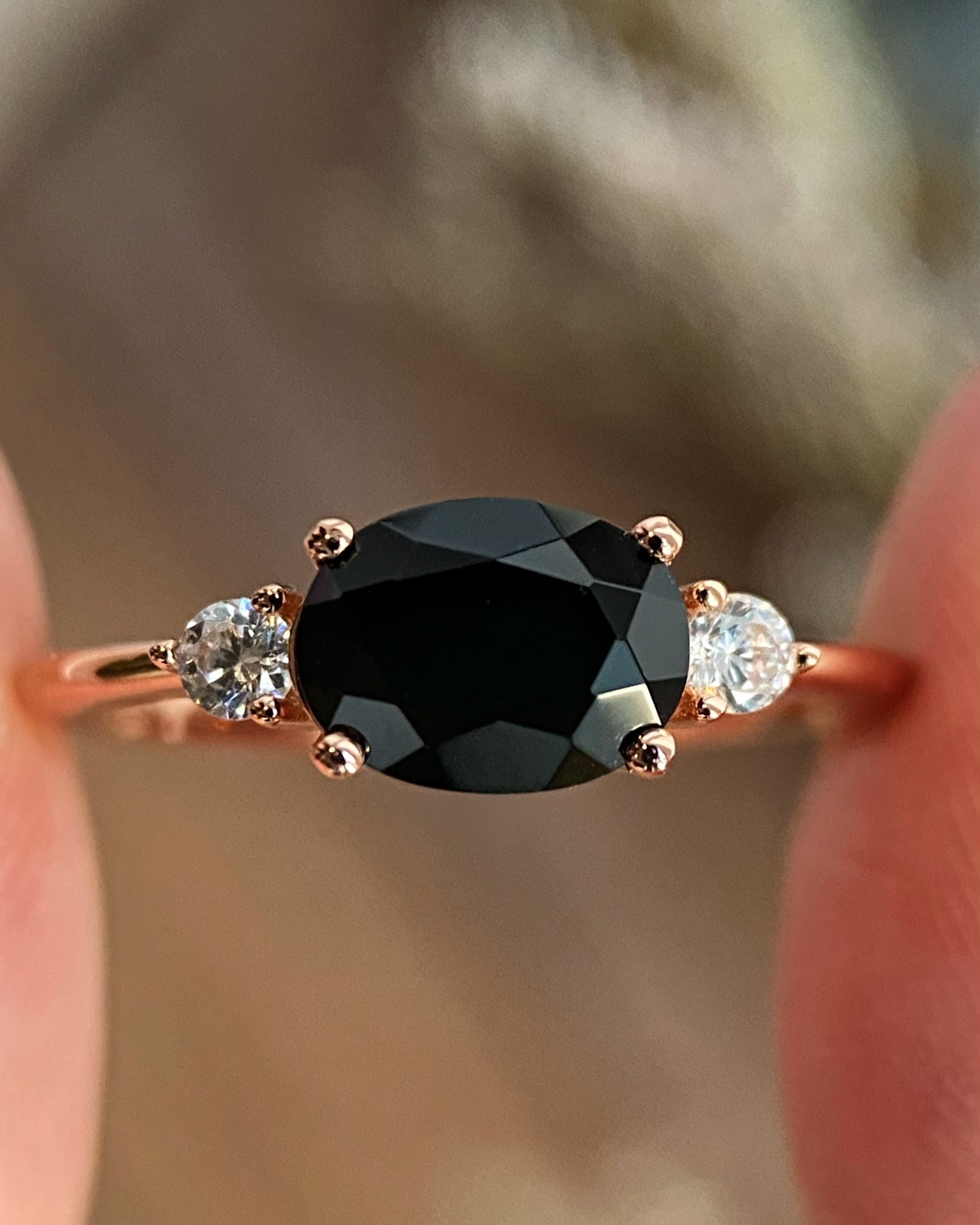 【Onyx Vertex】Handmade Natural Black Onyx Engagement Ring 1.5ct Oval Cut