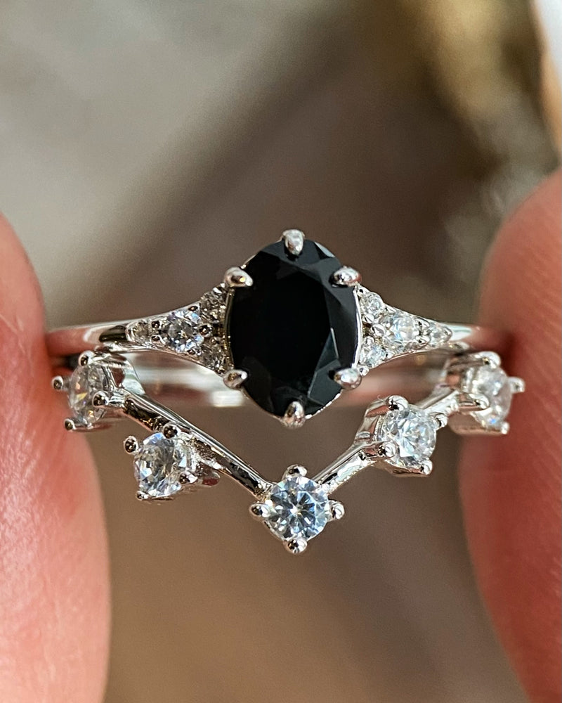 【Ensemble Lyra】Ensemble de 2 bagues de fiançailles ovales en onyx noir naturel fait main (0,75 ct).