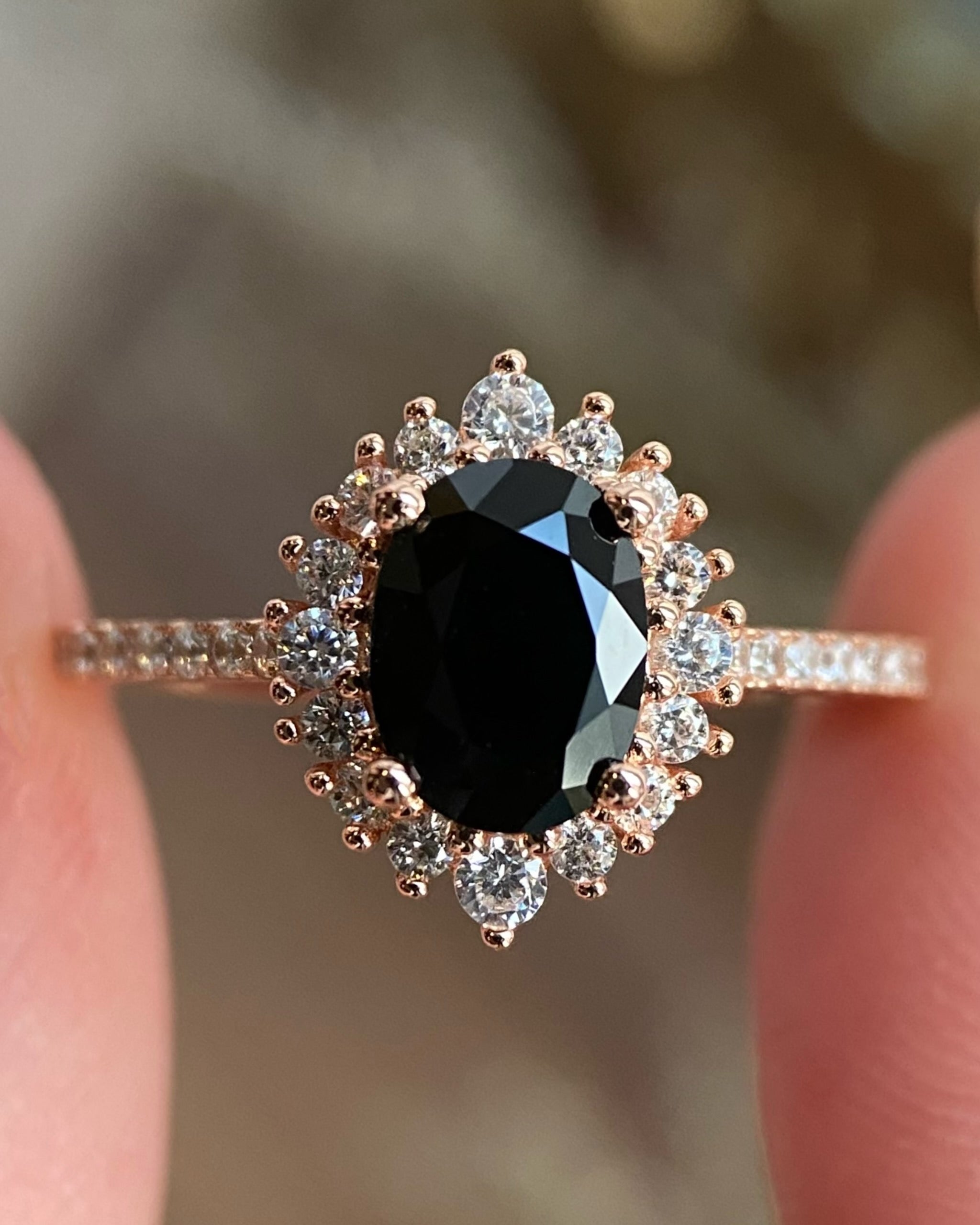 【Vespera】Handmade Natural Black Onyx Engagement Ring 1.5ct Oval Cut