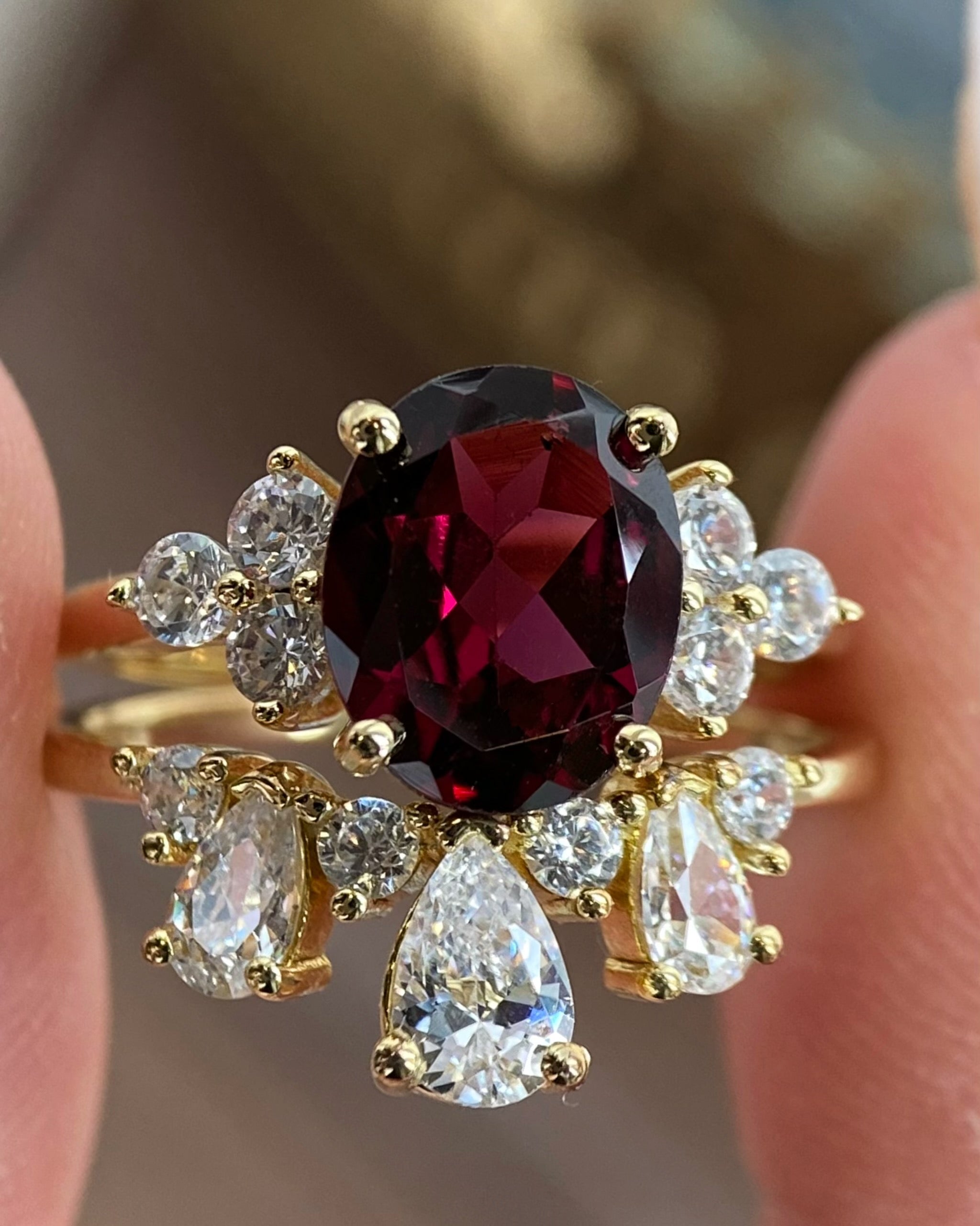 【CARMEN SET】Handmade Natural Rhodolite Garnet Engagement Ring Set 2pcs 3ct Oval Cut