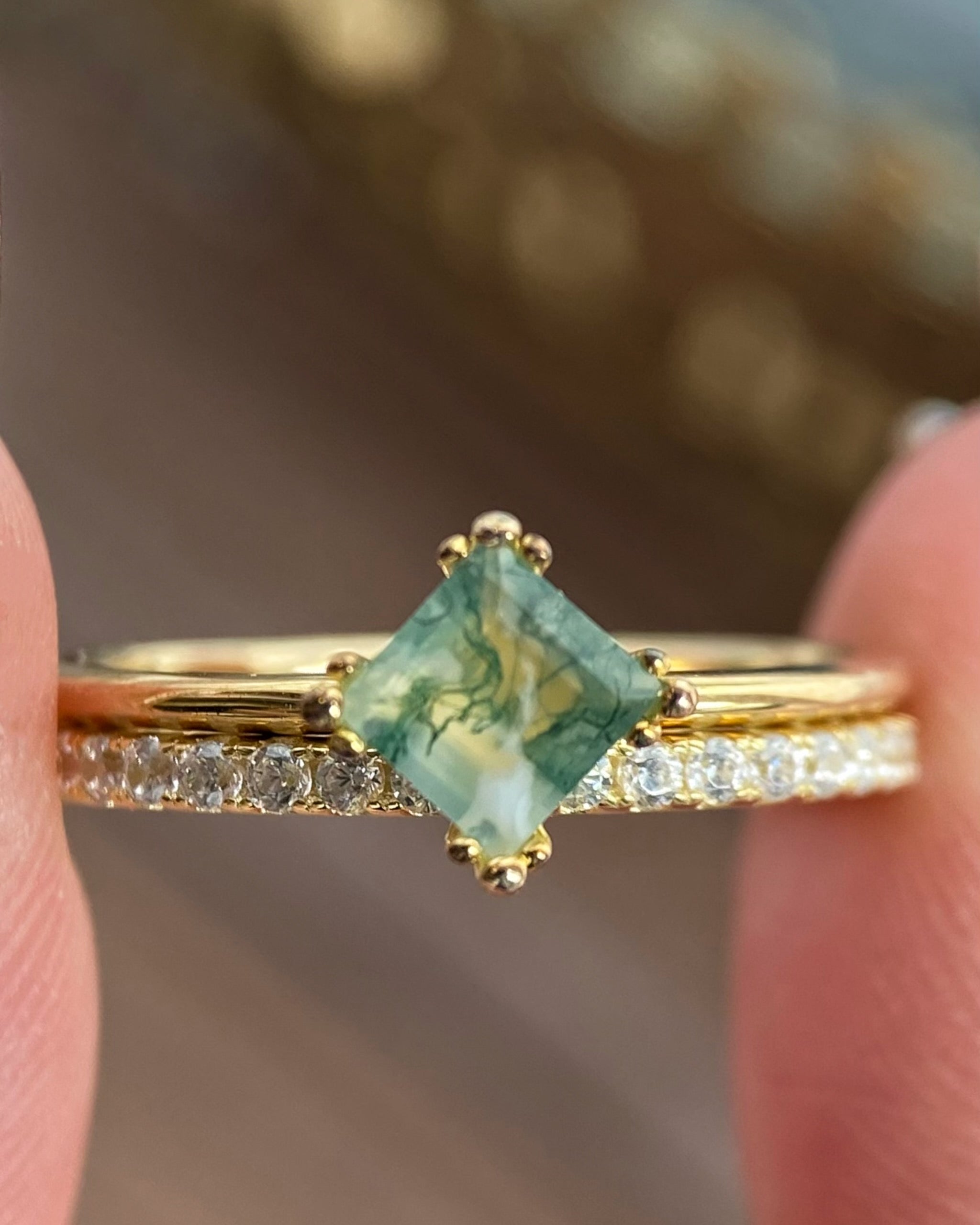 【Ensemble Sylvan Majesty】Ensemble de 2 bagues de fiançailles uniques, faites à la main, en agate mousse naturelle de 0,75 ct, forme princesse 