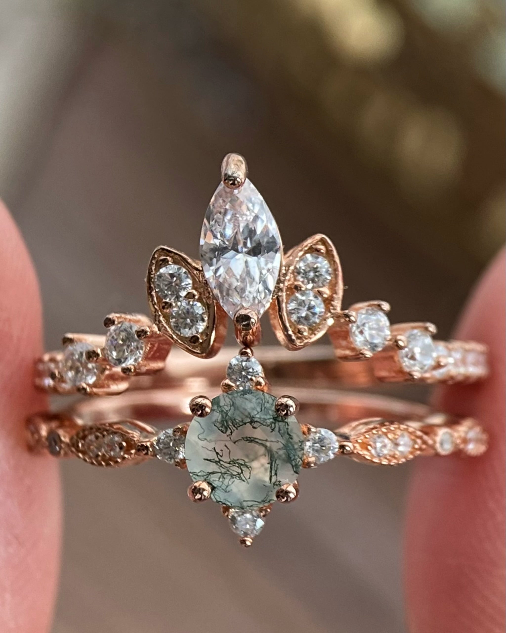 【Coralie Set】Unique Handmade Natural Moss Agate Engagement Ring Set 2pcs 0.5ct Round Cut
