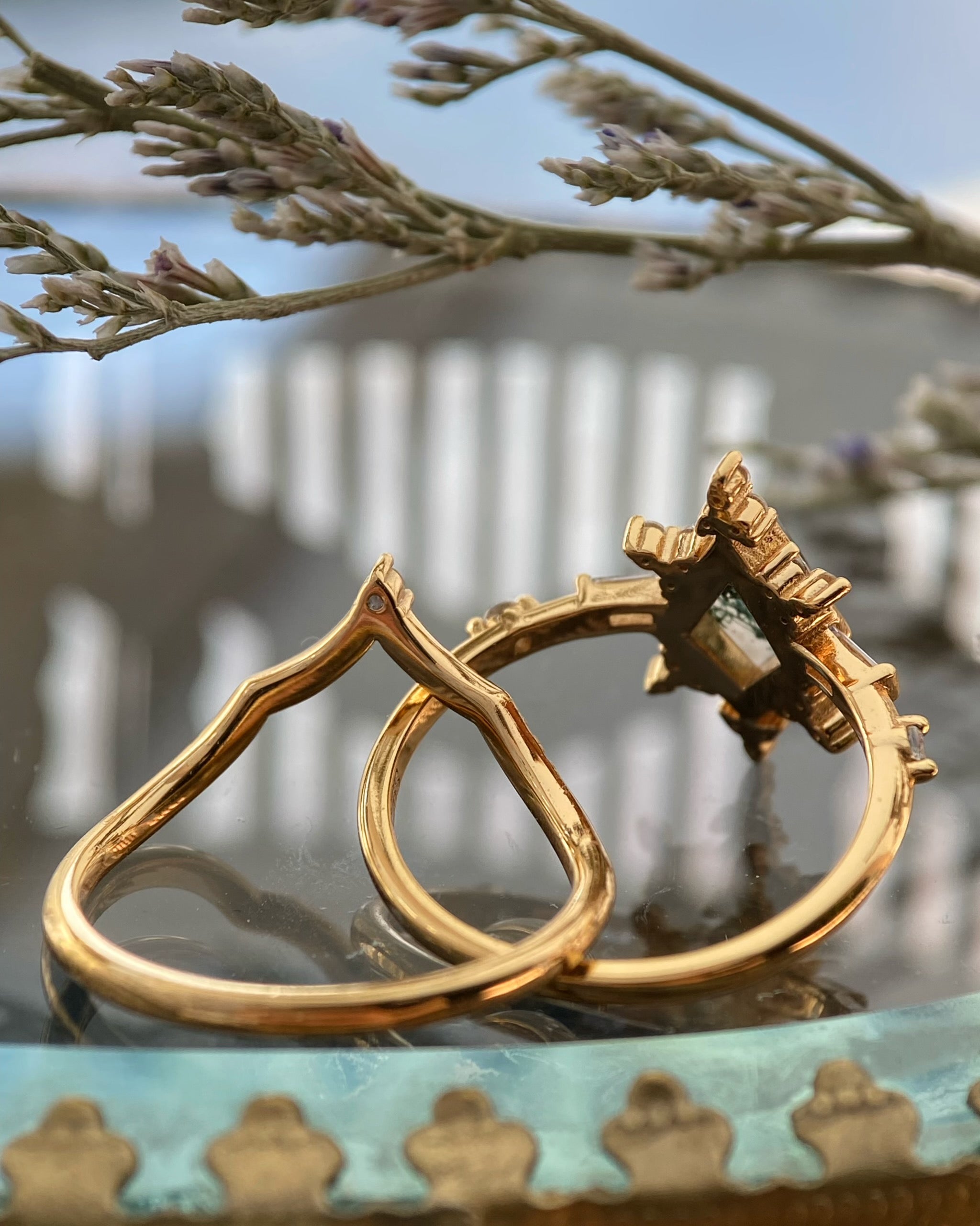 Polaris | Vintage Kite Cut Moss Agate Alternative Engagement Ring Set