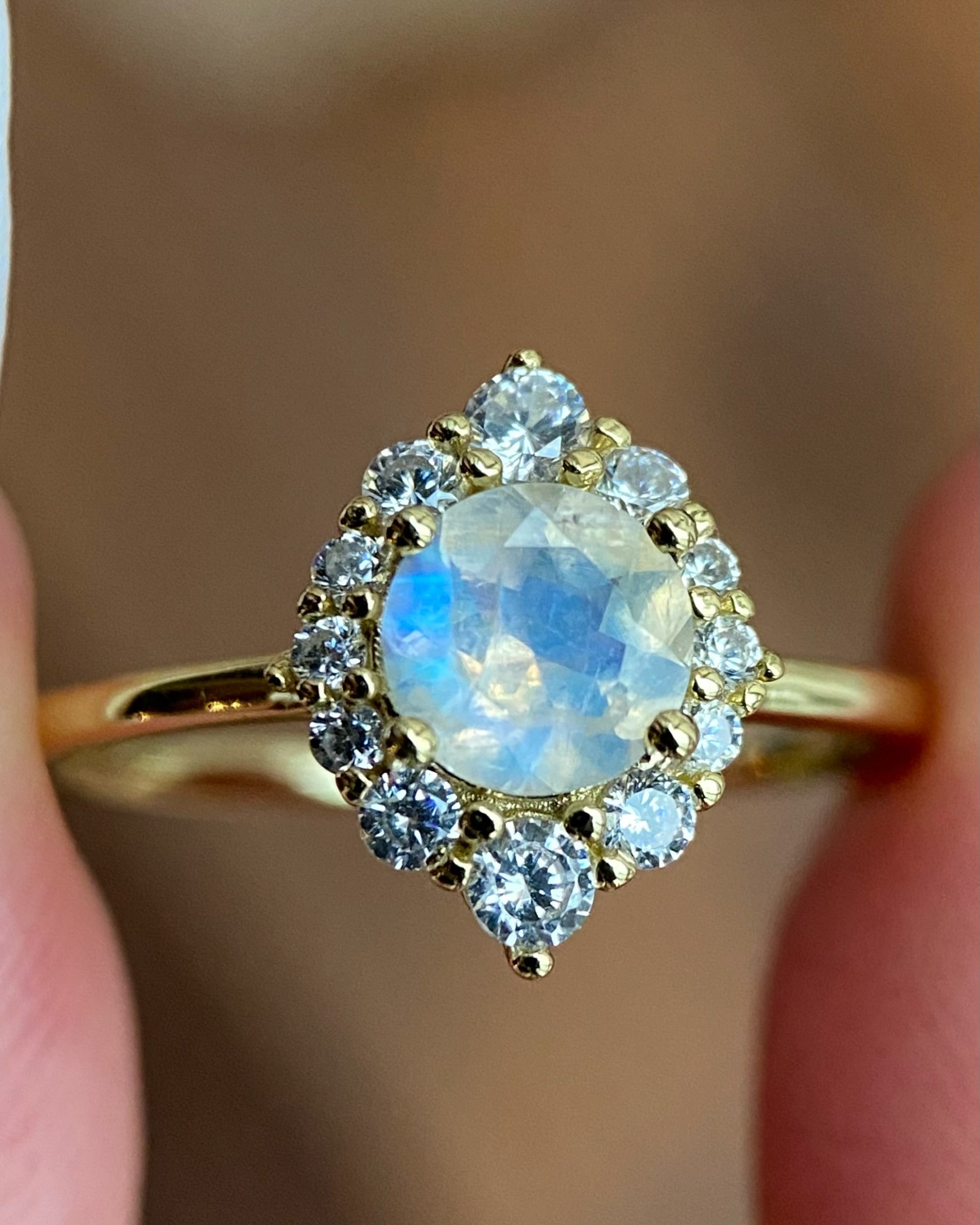 Auraluna | Unique Handmade Natural Blue Moonstone Engagement Ring 0.8ct Round Cut