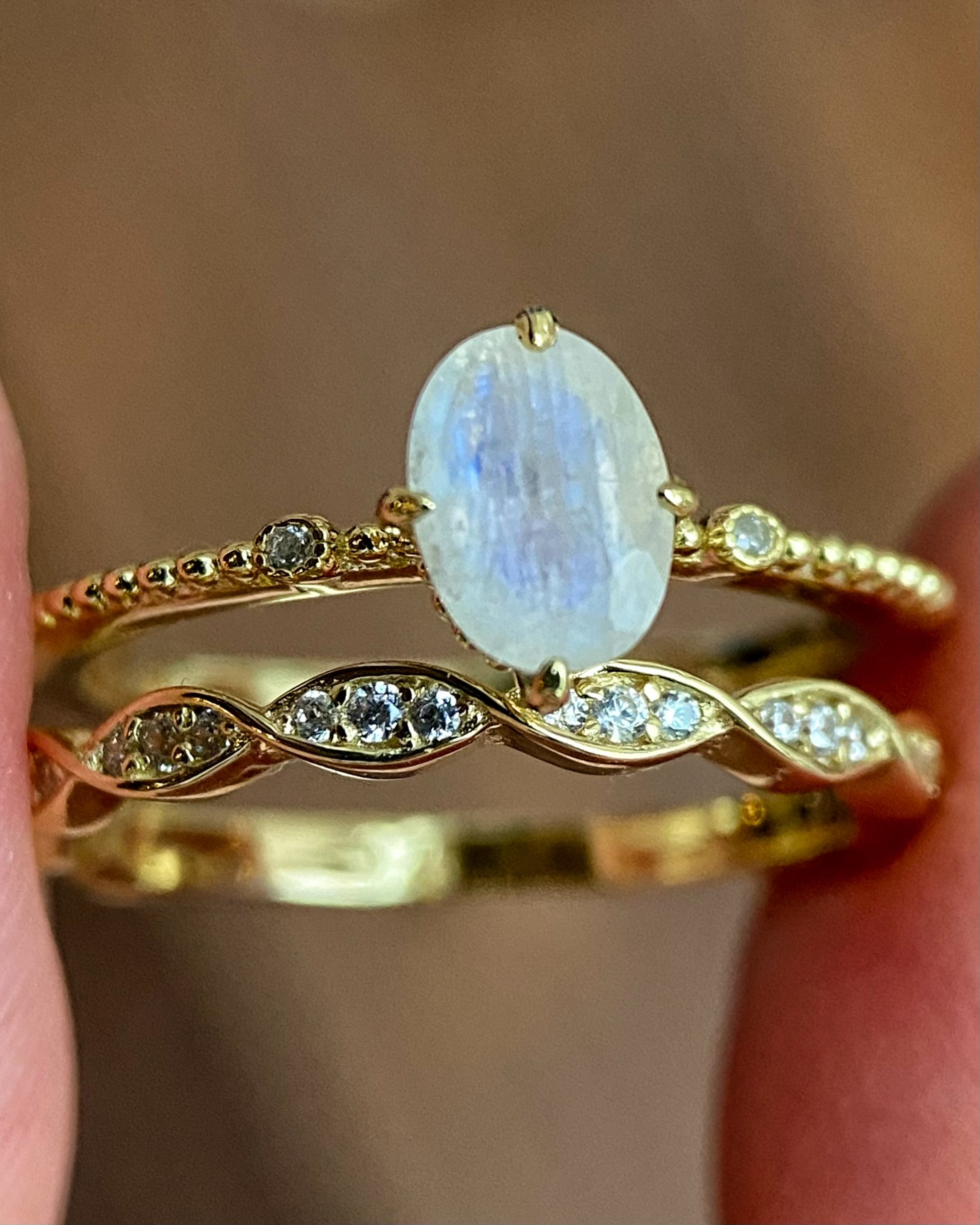 Luna Twist Set | Unique Handmade Natural Blue Moonstone Engagement Ring Set 2pcs 0.75ct Oval Cut