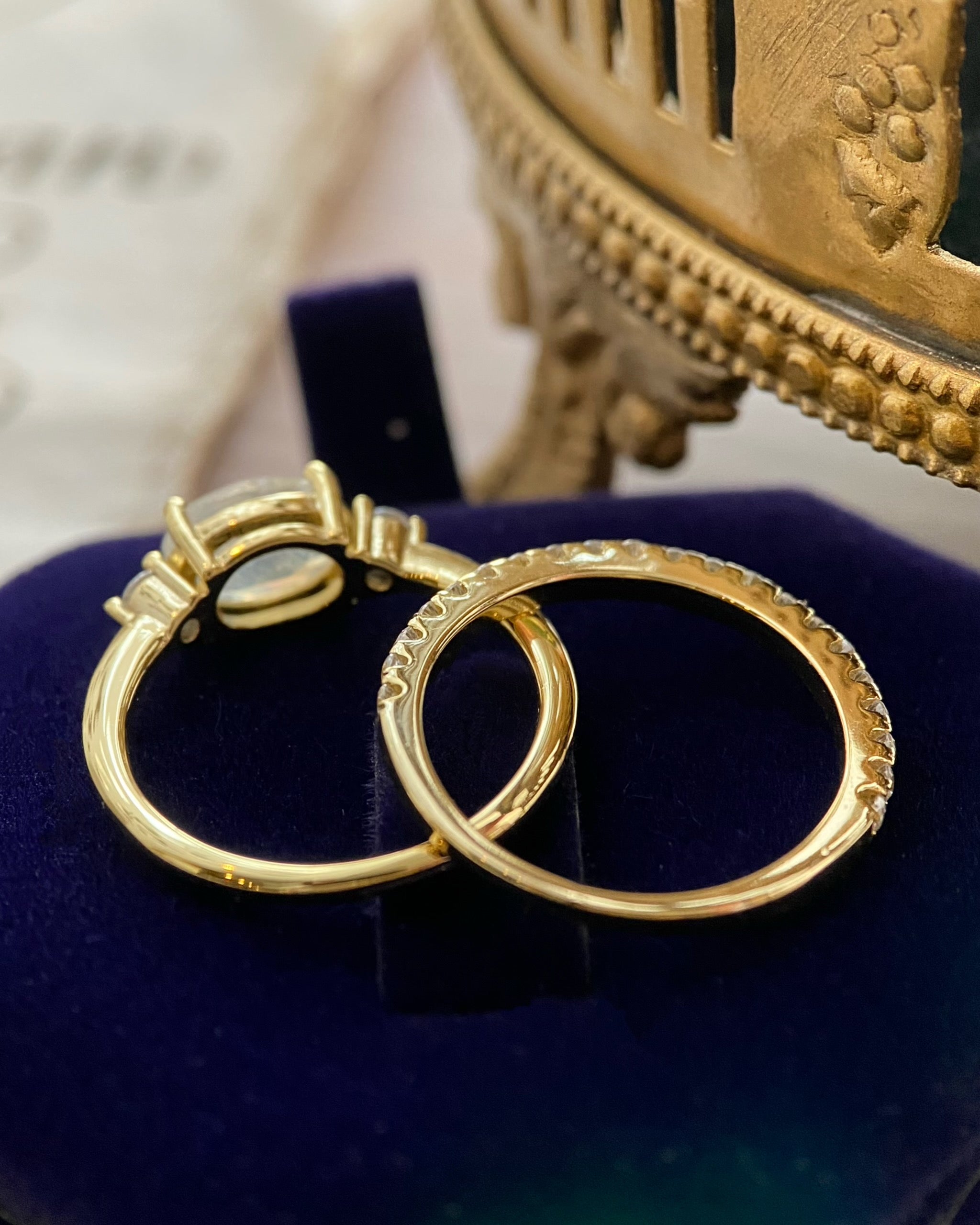 Lunette Set | Unique Handmade Natural Blue Moonstone Engagement Ring Set 2pcs 1.5ct Oval Cut