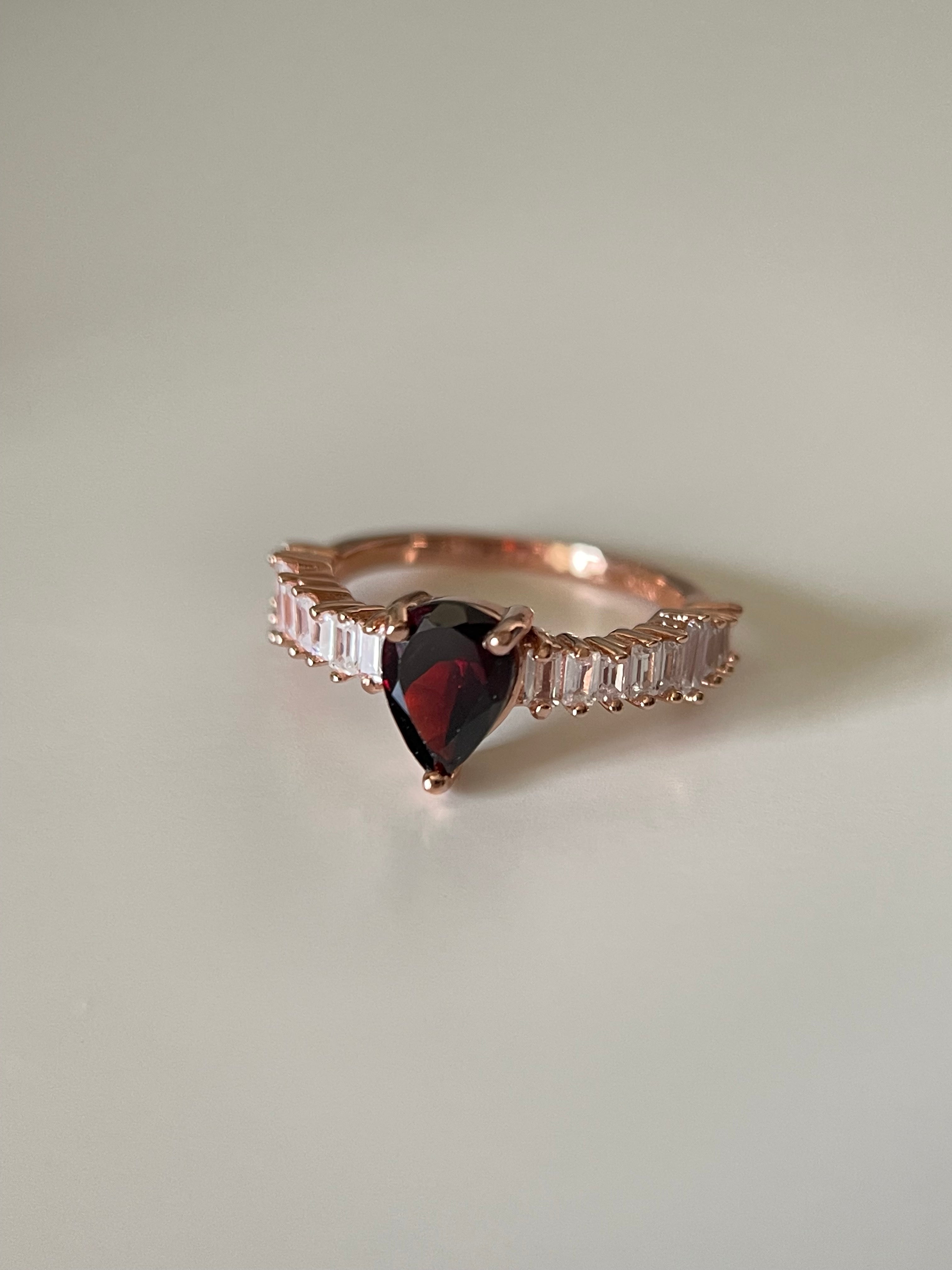 【Rubra Symphony】Unique Handmade Natural Rhodolite Garnet Engagement Ring 0.8ct Pear Shape
