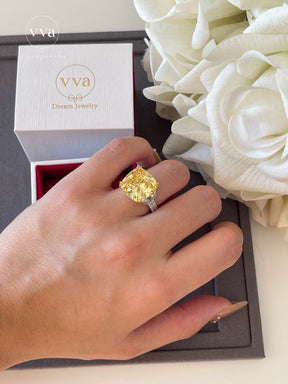 Yellow Moissanite Engagement Ring 10ct