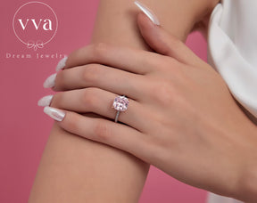 Bague de fiançailles Moissanite coussin rose 5ct 