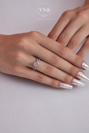 Bague Forme Ovale Zircon Rose 