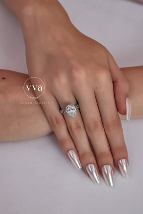Pear Shape Engagement Ring 2ct