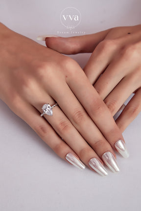 Pear Shape Moissanite Engagement Ring 3ct
