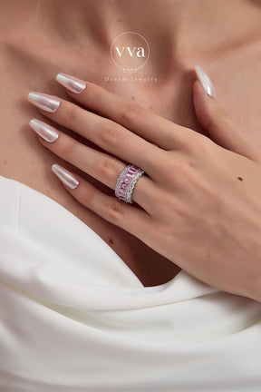 Luxury Pink Moissanite Ring