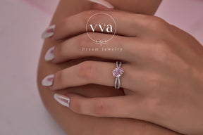 Bague Forme Ovale Zircon Rose 