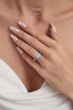 Moissanite Engagement Ring 4ct