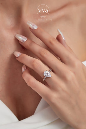 Pear Shape Moissanite Engagement Ring 3ct