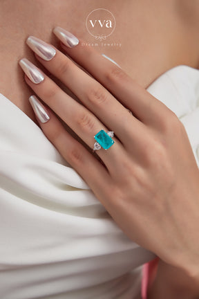 Lab-Created Paraiba Tourmaline Ring 5ct