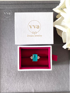 Lab-Created Paraiba Tourmaline Ring 5ct