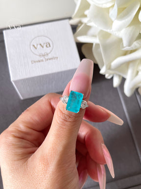 Lab-Created Paraiba Tourmaline Ring 5ct