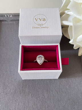 Pear Shape Engagement Ring 3ct