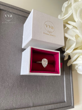 Pear Shape Engagement Ring 3ct