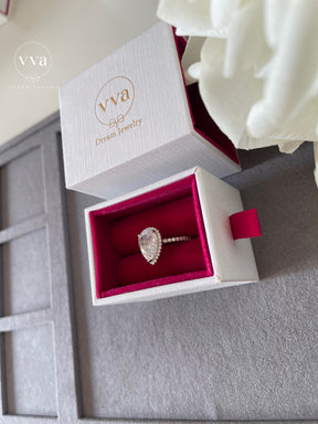 Pear Shape Engagement Ring 3ct