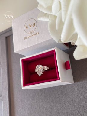 Pear Shape Moissanite Engagement Ring 5ct