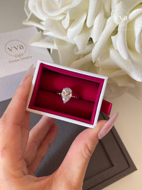 Pear Shape Moissanite Engagement Ring 3ct