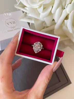 Bague Moissanite Rose Forme Poire 1.5ct
