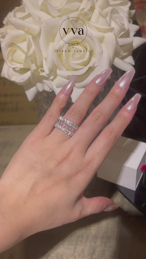 Luxury Pink Moissanite Ring