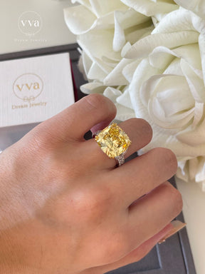 Yellow Moissanite Engagement Ring 10ct