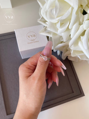 Bague Forme Ovale Zircon Rose 