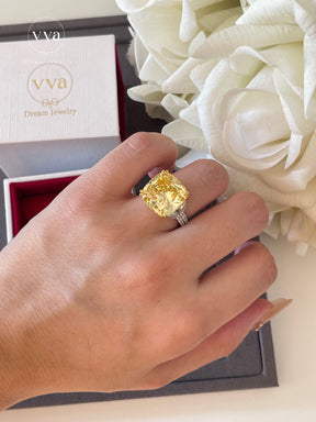 Yellow Moissanite Engagement Ring 10ct