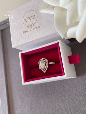 Bague Moissanite Rose Forme Poire 1.5ct