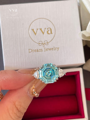 Asscher Cut Blue Moissanite Ring 8ct